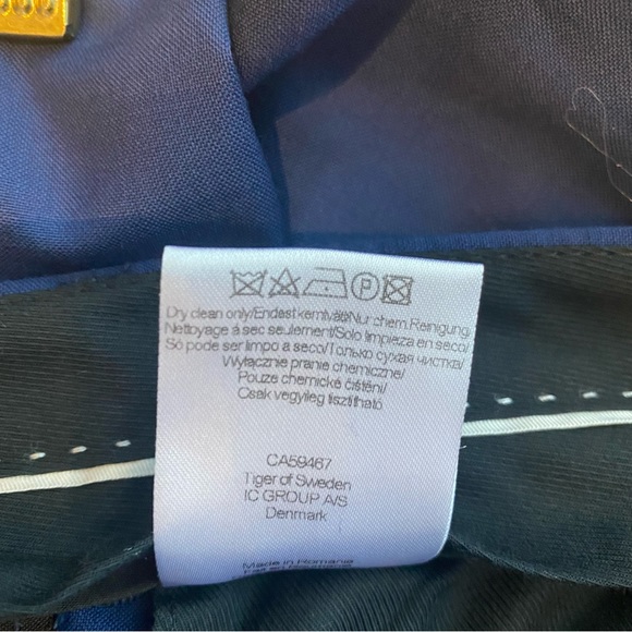 TIGER OF SWEDEN SUIT - Picture 6 of 12